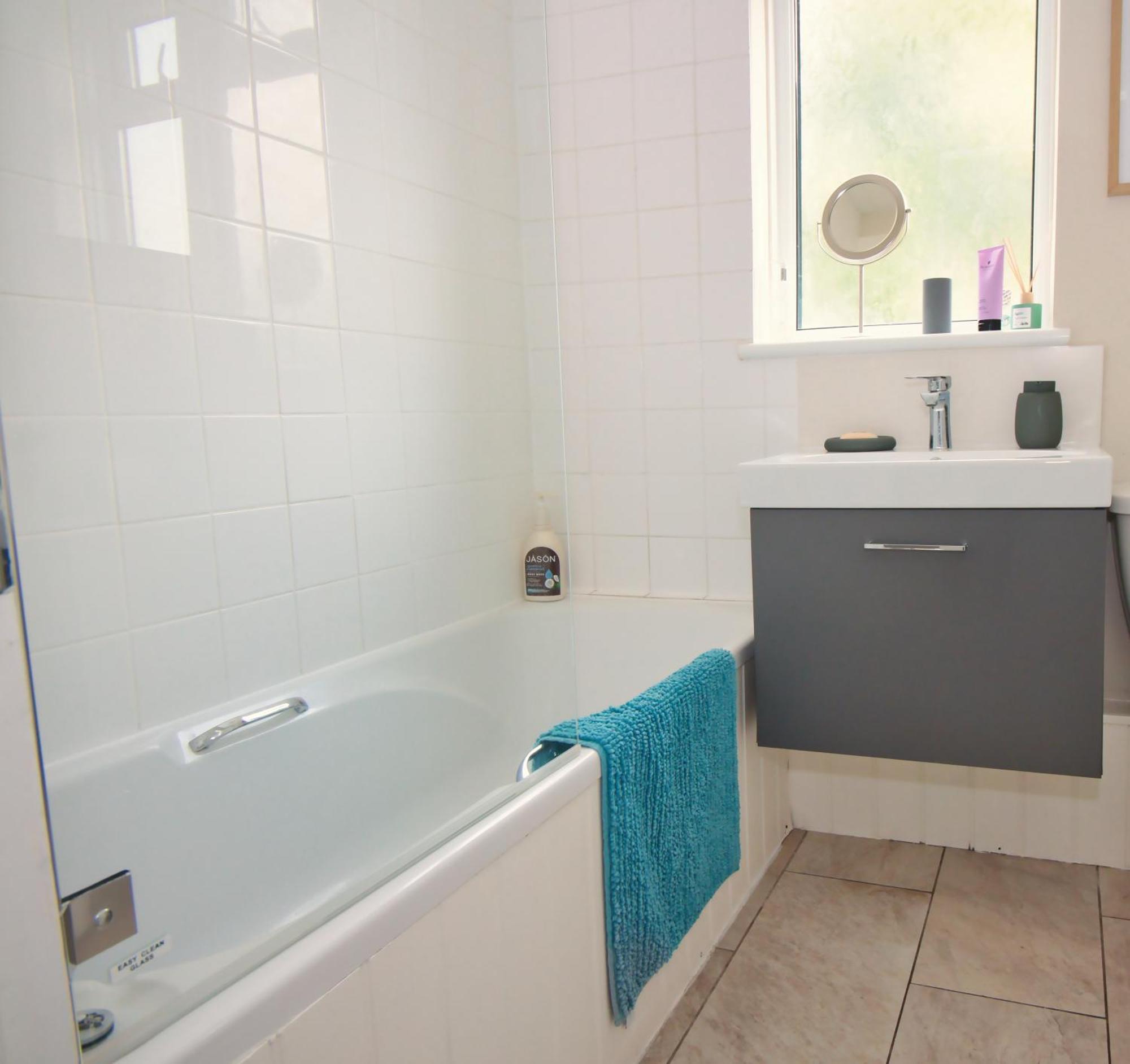 Spacious Double Room With Private Bathroom In Quiet Area Only 20 Min To Central London Streatham Vale Bagian luar foto